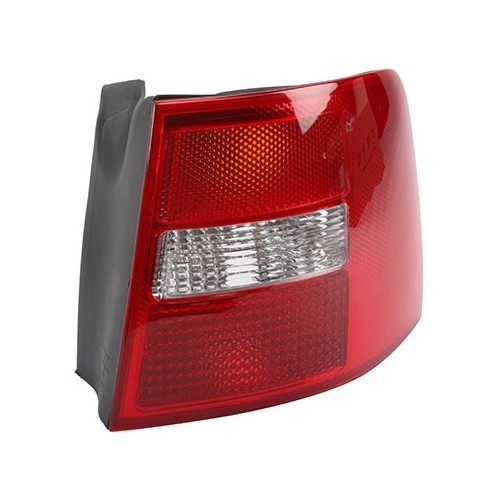 Luce posteriore destra per A6 (C5) Station wagon dal 08/01-> - AU15950