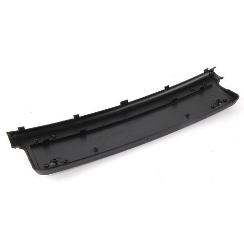 Zwarte centrale nummerplaathouder op voorbumper voor BMW 3 Reeks E46 Sedan en Touring fase 1 (-08/2001) - BA20840