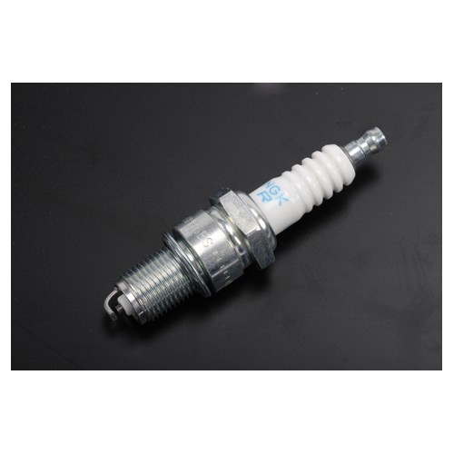  Candela NGK BPR6ES per BMW E10 (02) - BC32190 