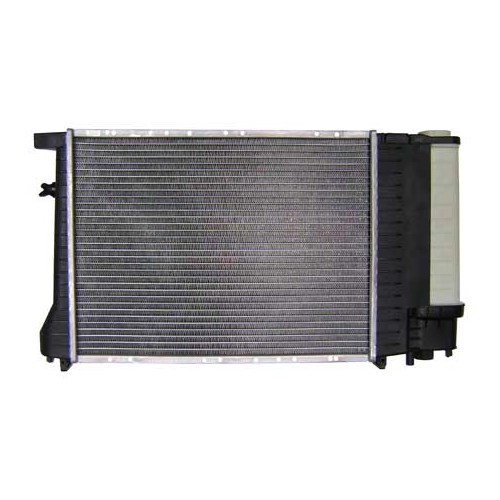 Refrigerador de água para BMW série 3 E30 - motor M40 caixa de velocidades manual com ar condicionado - BC55604