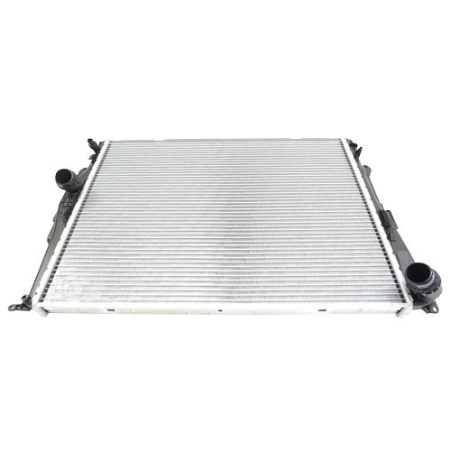  Radiateur moteur pour BMW série 1 E81-E82-E87-E8 125i et 130i avec boite de vitesses automatique - BC55641 