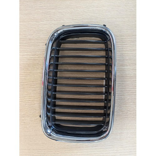 Grille de calandre droite chromée pour BMW Série 3 E36 (-08/1996) - SECOND CHOIX - BX18102