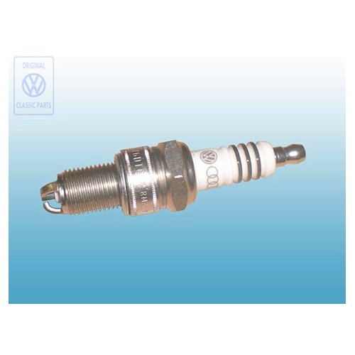  101 000 005 AA : - spark plug - Zuendkerze - C022801 