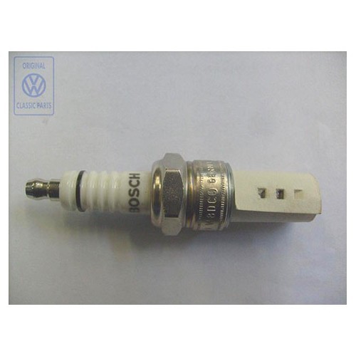  101 000 006 AD : bougie - spark plug - Zuendkerze - C022813 