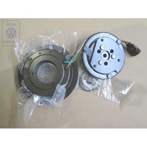 Elektromagnetische airco compressorkoppeling voor VW Transporter T4 2.4D van 1993 tot 1995 - C177358