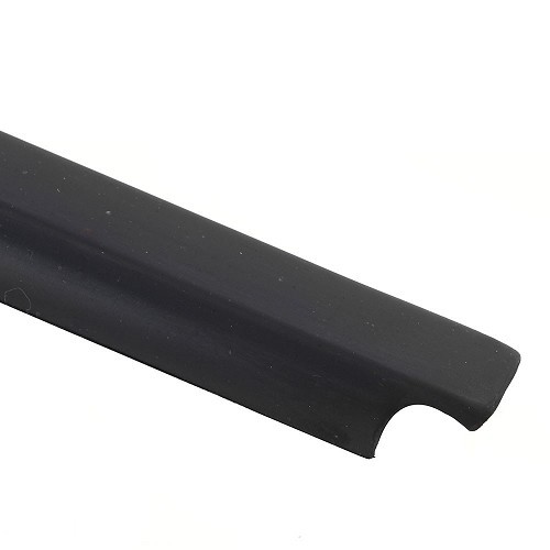 Outer window slot seal for the Polo 6N1 - C236587