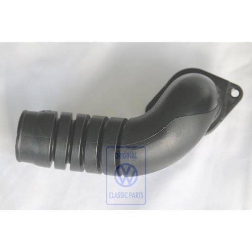 871 145 898 : Charging hose Polo G40 - C245155