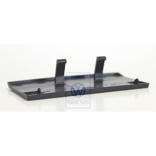 Sigle GLI 16V chromé noir et rouge de calandre 7 barrettes pour VW Jetta 2 GLI 16V phase 1 (02/1986-07/1987)  - C267454