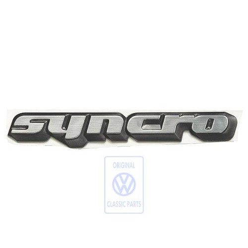 Logotipo adhesivo SYNCRO en plata satinada sobre fondo negro para el panel trasero del VW Golf 2 Syncro (08/1985-07/1987)