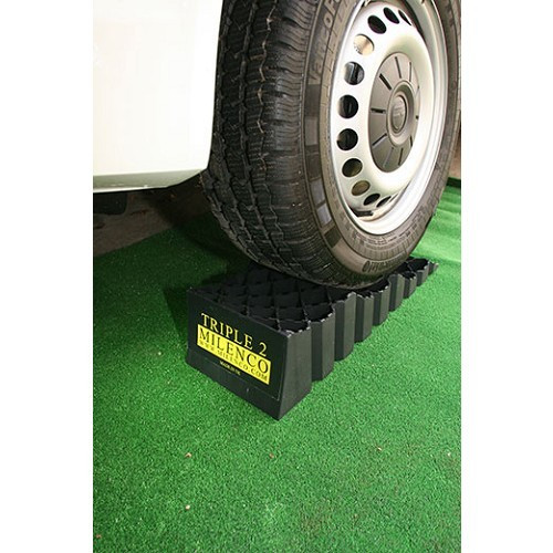 TRIPLE 3 wheel chocks - with 3 MILENCO levels and storage bag-sold in packs of 2 - CD10421