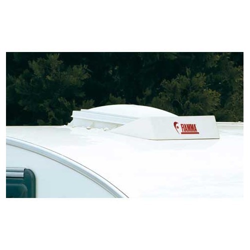 Roof spoiler for skylight SPOILER 40 FIAMMA 40x40 cm