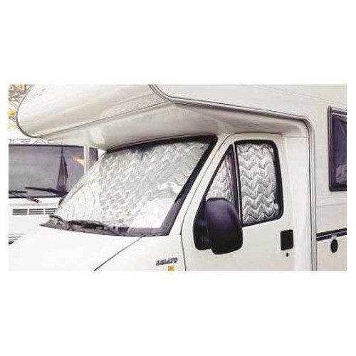 Volets pare-brise fourgon Équipements et accessoires pour camping-cars et  caravanes - RoadLoisirs