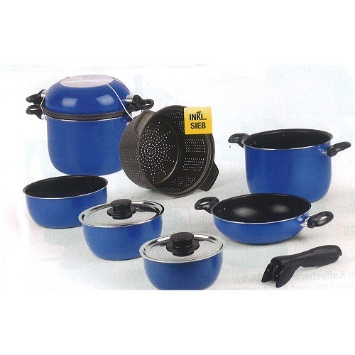 8-piece camping kitchen set