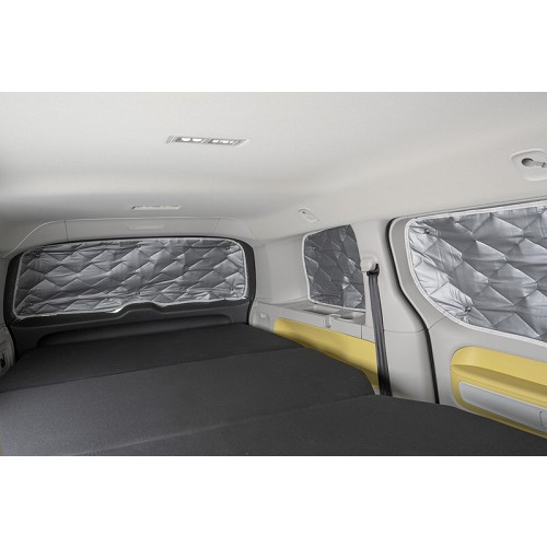     
                
                
    Juego de 8 cortinas interiores aislantes VW T7 - portón trasero - a partir de 2021 - CF13999
