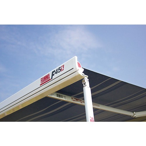 Toldo F45S 230 FIAMMA - Largura do toldo: 231 cm - Tecido: cinzento real - Estojo: branco. - CS11981