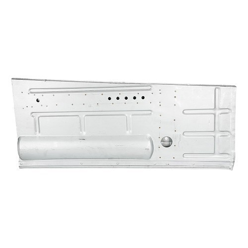     
                
                
    Left side panel for AMI6 and AMI8 cars - CV20626
