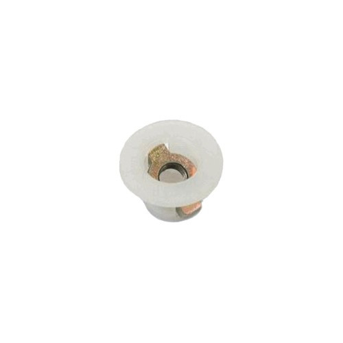     
                
                
    Cage nut for door handle strap for 2cv - CV20778
