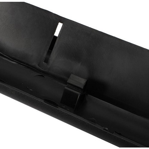 Bas de caisse droit en plastique granuleux noir pour VW Golf 2 GTI 16S et G60 - côté passager  - GA00902