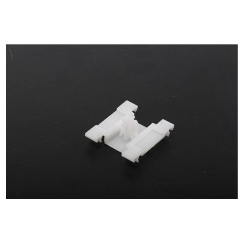 Exterior body moulding clip for Golf 4 Convertible - GA14734