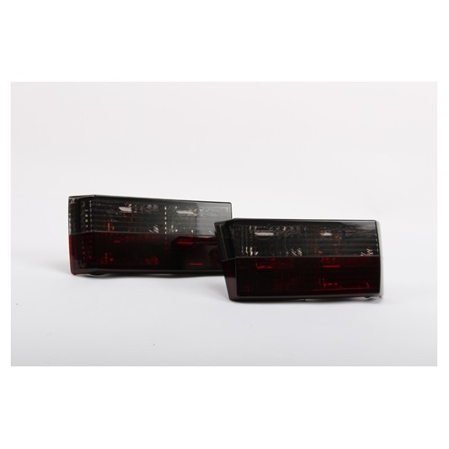 Red tail lights  - GA15014