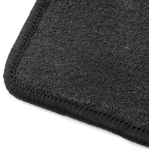 Floor mat for Golf 2 Saloon - Black - GB27008