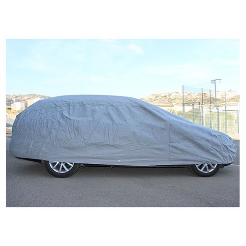     
                
                
    Triple thickness protective outdoor cover for Polo (9N) - GK35612
