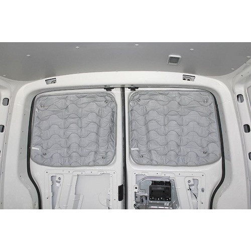 Aislamiento térmico interior de 5 capas para Volkswagen Transporter T5 largo con doble puerta trasera (04/2003-09/2015) - 9 piezas - KB01059