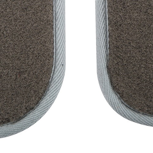 Set luxe grijs tapijt voor de voorcabine voor Transporter 90 ->03 - KB28102