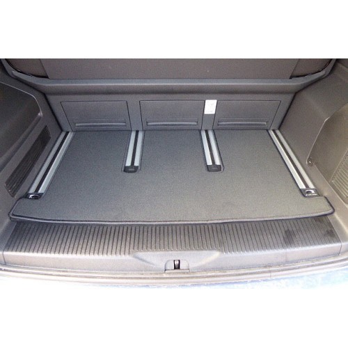 Tapis de sol arrière et coffre gris anthracite pour VW Transporter T5 avec 1 porte coulissante - KB28220