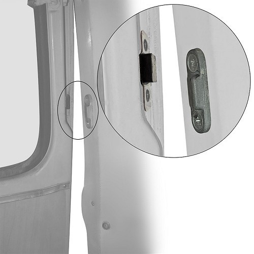 Guia lateral na porta traseira para VOLKSWAGEN Combi Bay Window (08/1967-07/1971) - KT08048