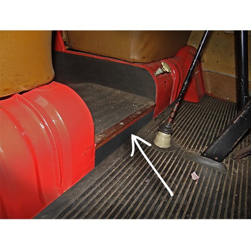 Rubber mats between front seats for VOLKSWAGEN Combi Split Brazil (1957-1975) - KZ80479
