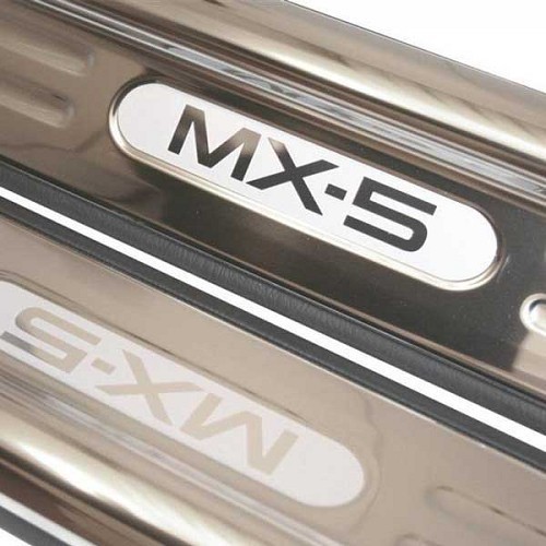 Roestvrijstalen dorpel met logo voor Mazda MX5 NB en NBFL - MX11548