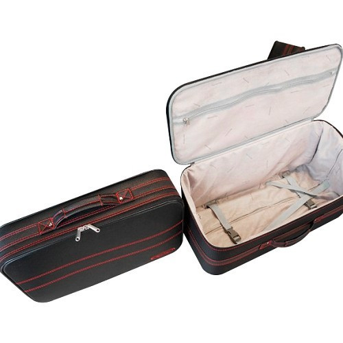 Maßgeschneidertes Gepäck mit roten Nähten für Mazda MX5 ND - MX45019