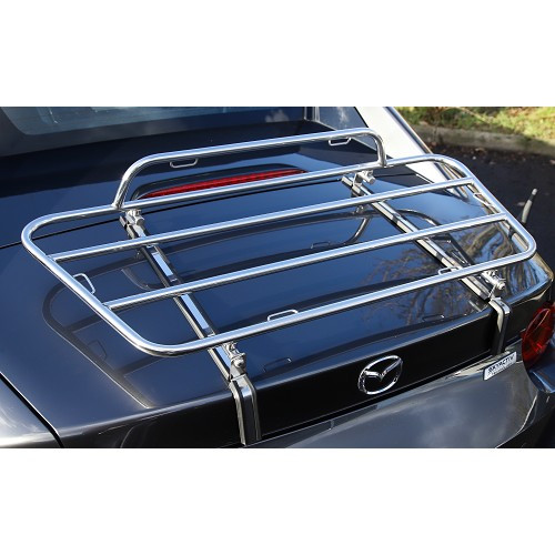 Porte-bagages chrome SUMMER avec feu stop intégré pour Mazda MX5 ND - MX46009