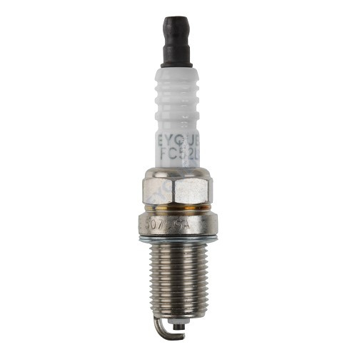     
                
                
    EYQUEM FC52 LS spark plug for Peugeot 205 and 504 - PE30372
