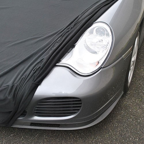 Black custom-made protective covers for a Porsche 996 (1998-2005) - RS38042