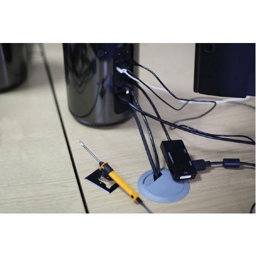 Soldering iron with a USB socket to repair plastic - TB04760