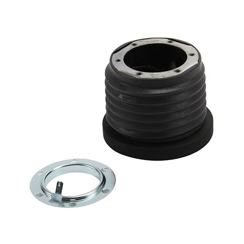  MOMO hub for BMW E10 (02) - UB00308 