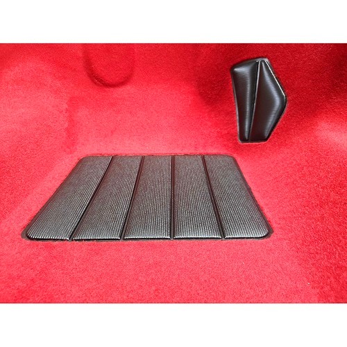  Alfombra y aislamiento para Peugeot 205 CTI volante a la derecha (1986 - 1994) Rojo - UB06627-3 