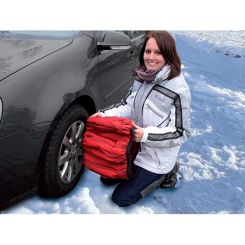 Meias de neve 235/70 R15 para utilização em gelo e gelo negro - UO16419