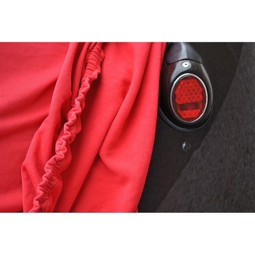 Custom-made red protective cover for Volkswagen Beetle - VA12710