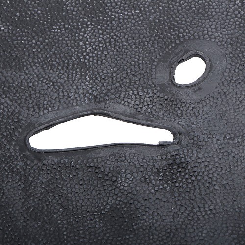 Zwarte vloermat op middenbalk voor Kever 56 ->59 - VB27105
